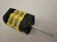 UMSCHALTER 0-2 STELLUNGEN 20A 600V